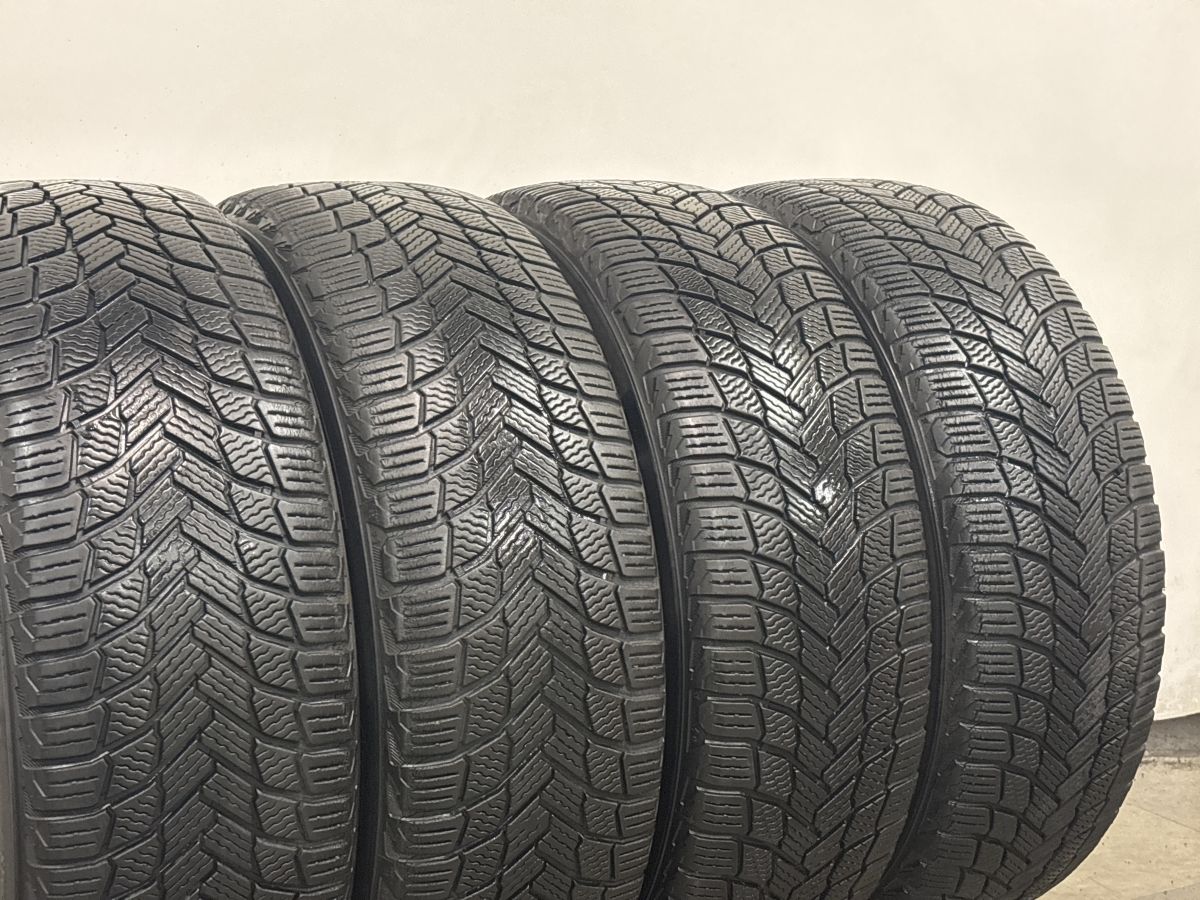 美品】レクサス UX バージョンC 純正 17in 6.5J +40 PCD114.3 215