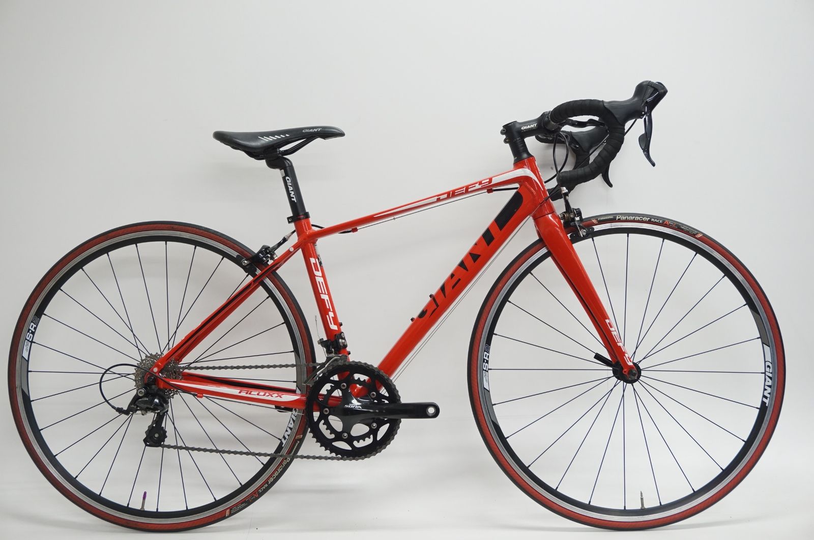 GIANT 「ジャイアント」 DEFY3 2013年モデル ロードバイク / バイチャリ福岡店