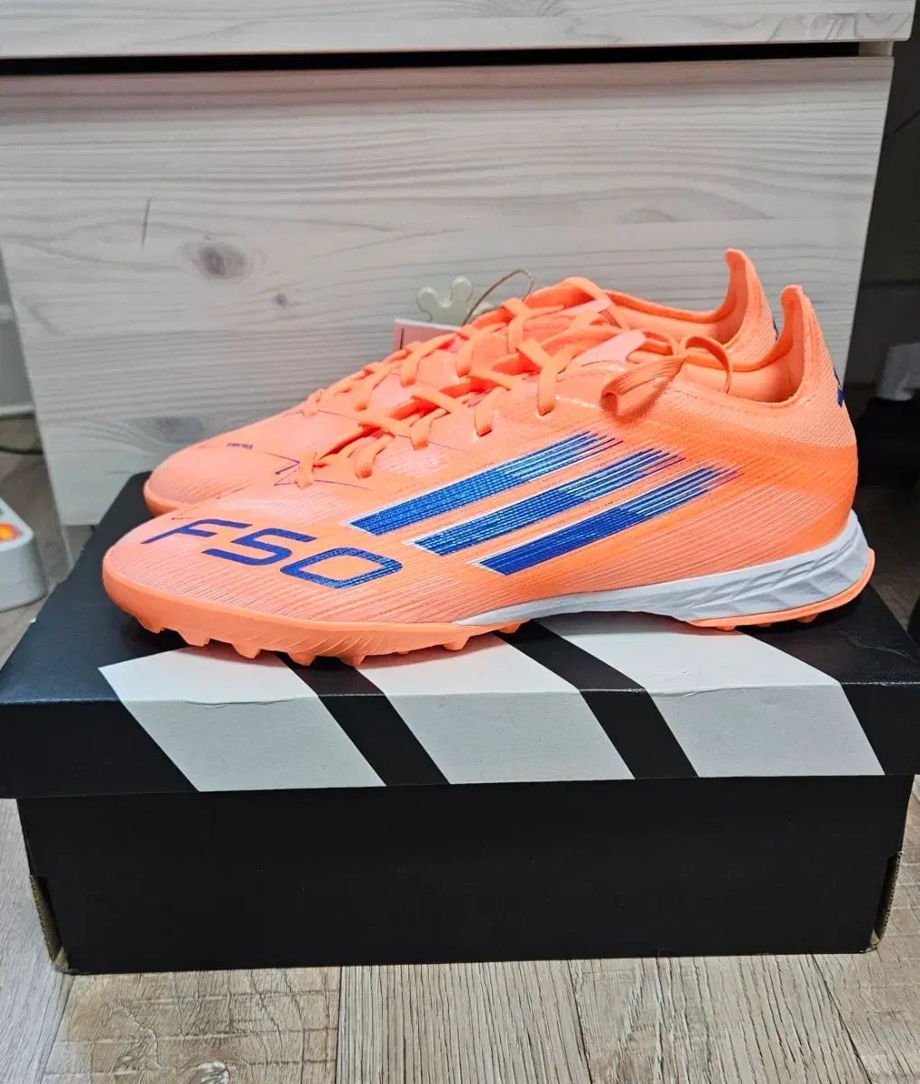 (新品) アディダス F50 プロTF サッカーシューズ 11,262円