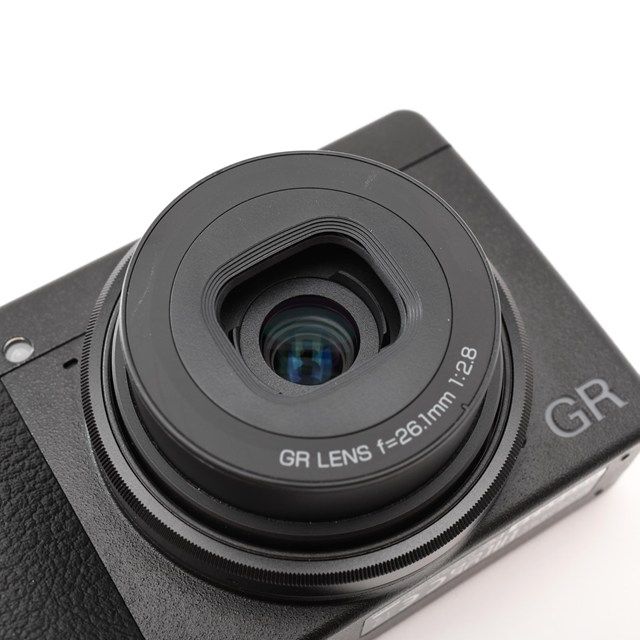 美品＞ RICOH GR IIIx｜高級コンパクトデジタルカメラ｜シャッター数