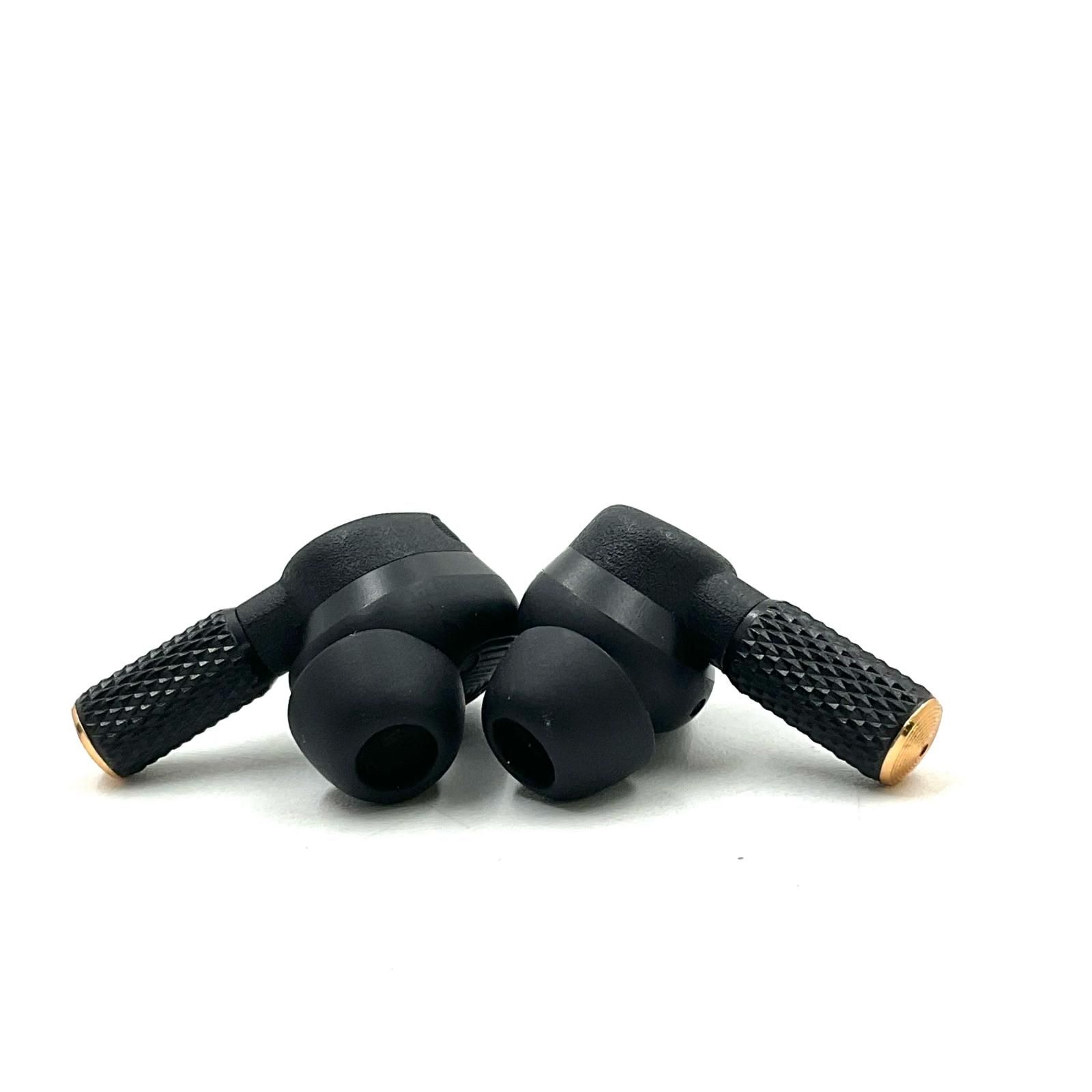 全額返金保証】【最速発送】 Motif II A.N.C. [Black] 美品 動作確認済