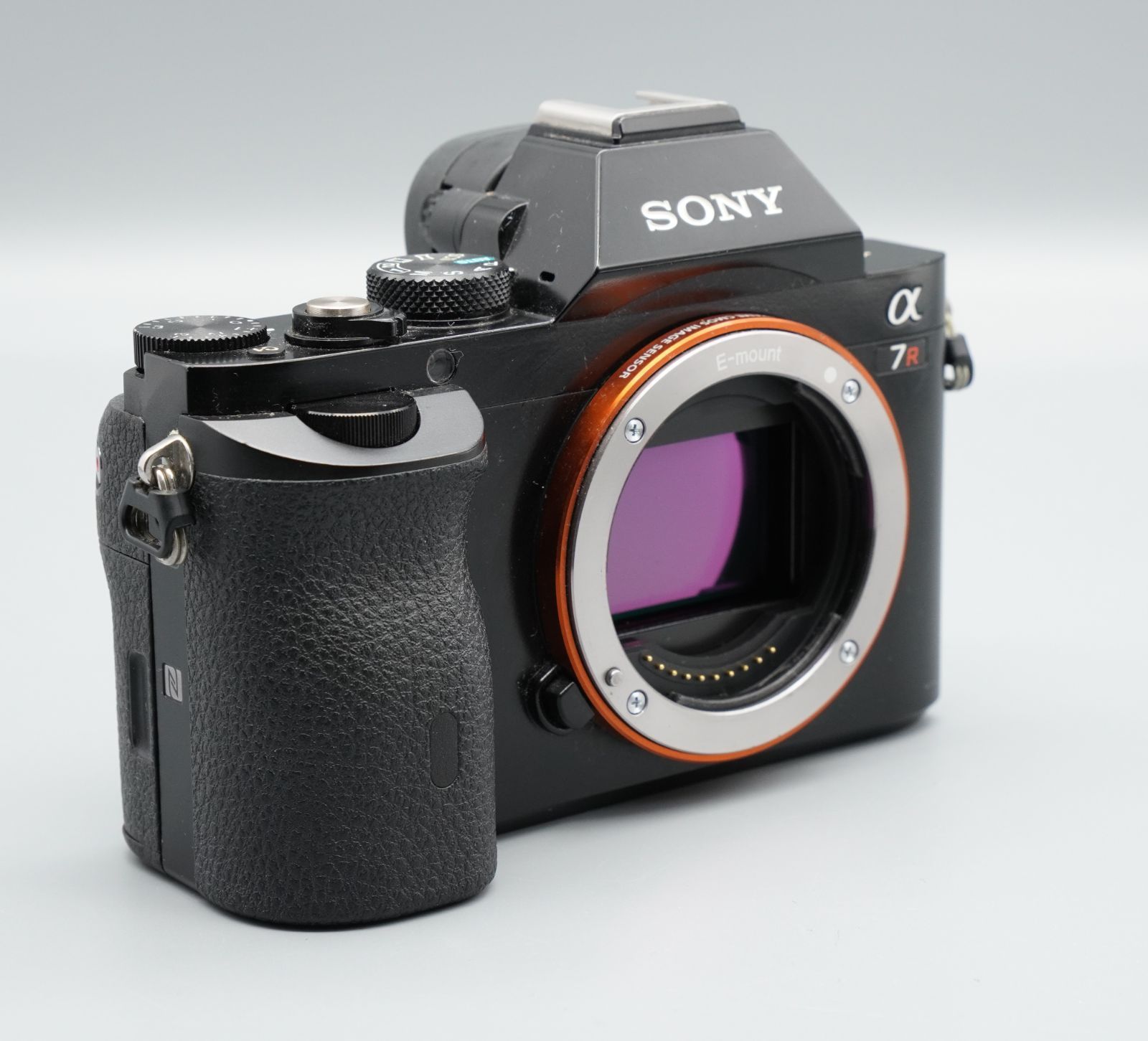 SONY α 7R ILCE-7R 初代 ミラーレス一眼 フルサイズ 完動品 - メルカリ