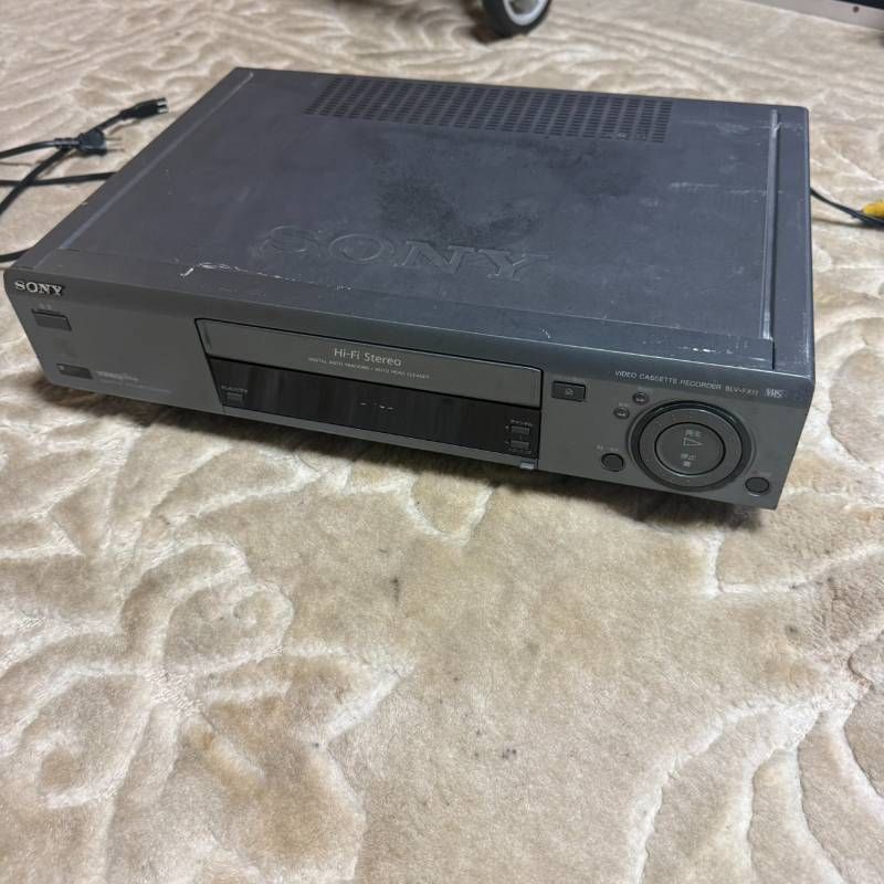 SONY　ビデオカセットレコーダー　SLV-FX11【匿名配送】 SONY ソニー SLV-FX11 VHSビデオデッキ Hi-Fi Stereo ビデオカセット
