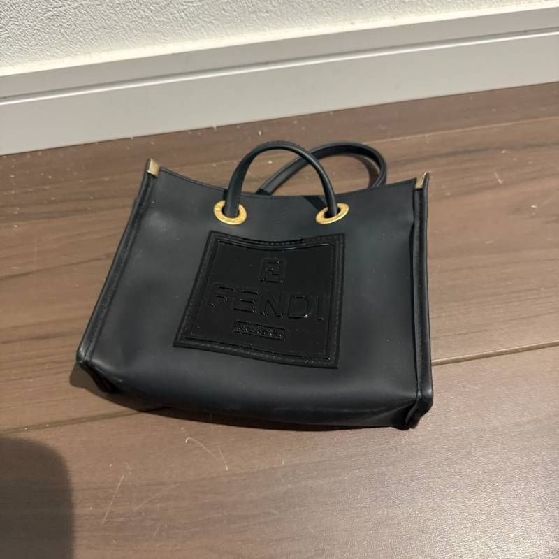 FENDI フェンディ ハンドバッグ ブラック ゴールド金具 ヴィンテージ 