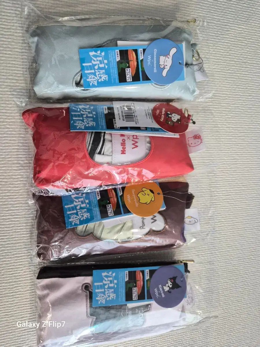 (新品) 新作 wpc サンリオ 5段 遮光 日傘 晴雨兼用傘 正規品