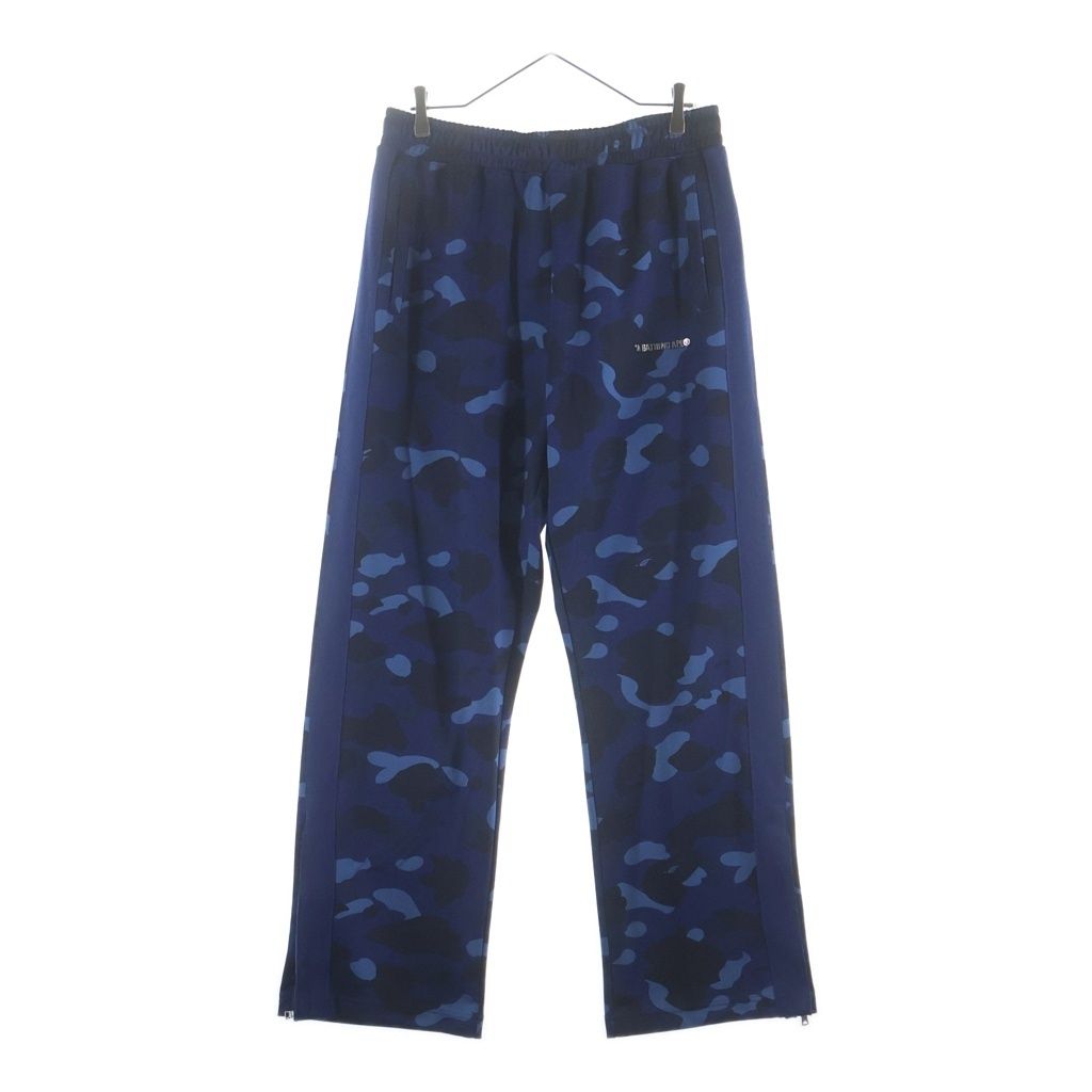 A BATHING APE (アベイシングエイプ) COLOR CAMO METAL LOGO RELAXED FIT カラーカモ メタルロゴ リラックスフィット スウェットパンツ ブルー 001PTL801315M