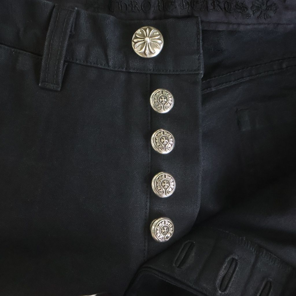 CHROME HEARTS (クロムハーツ) CARPENTER CEMETERY CROSS PATCH
