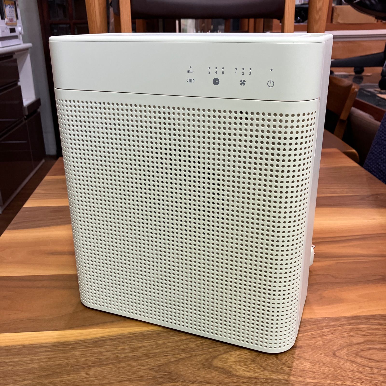 無印良品　コンパクト空気清浄機　MJ-APR1　2024年製 MUJI 無印良品 コンパクト空気清浄機 MJ-APR1 2024年 湘南台店 - メルカリ