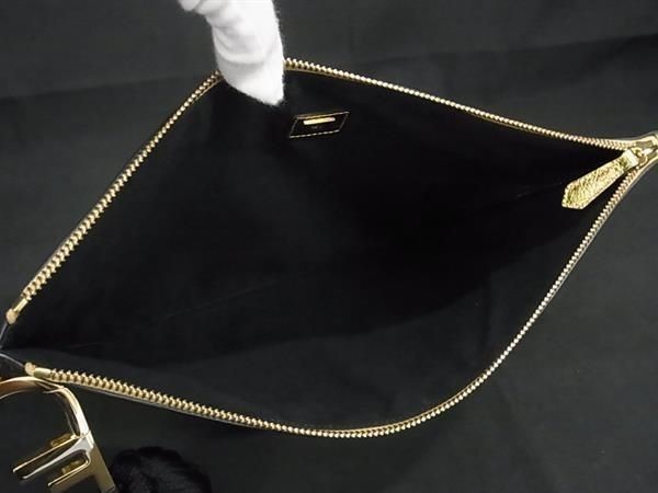 FENDI フェンディ クラッチバッグ ラージ フラット ポーチ 8N0178