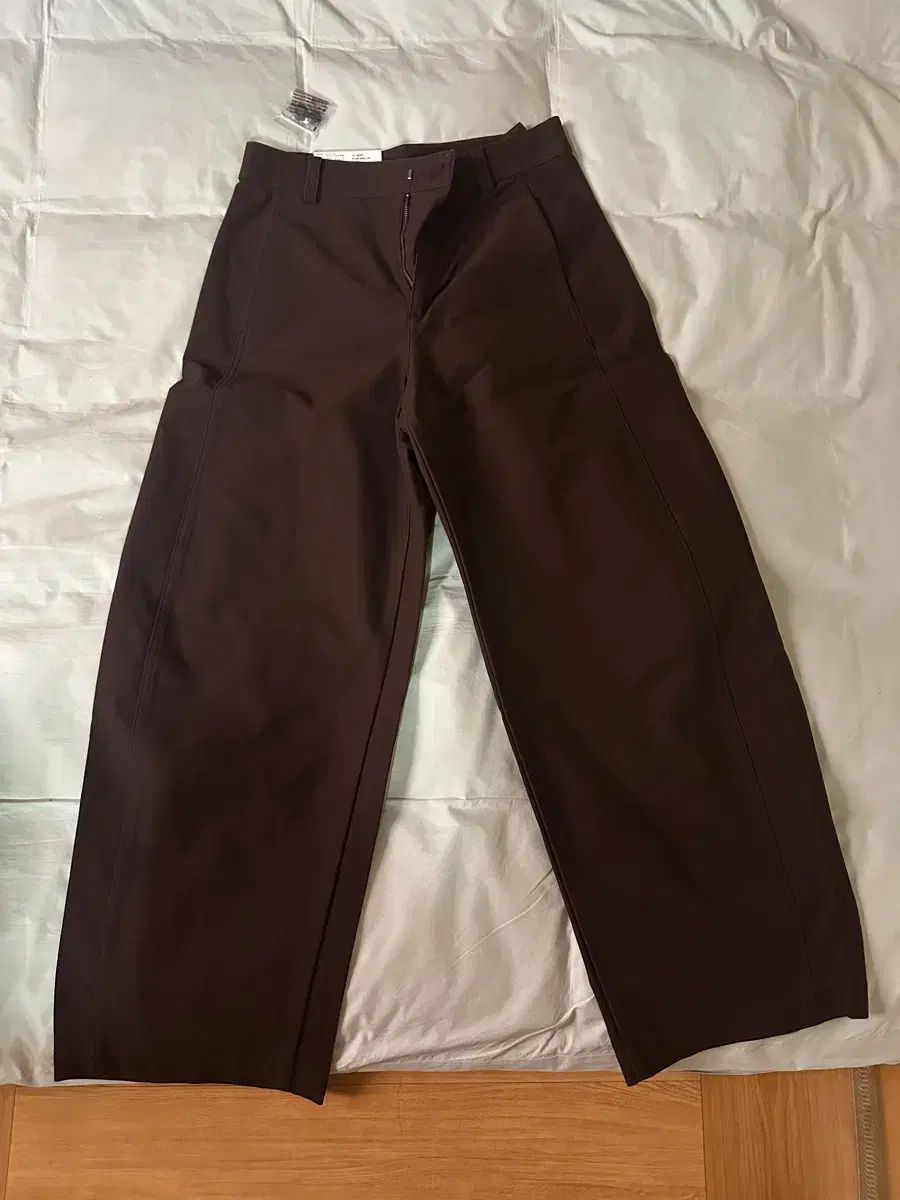 UNIQLO U ジャージ ベロレグパンツ M 出品