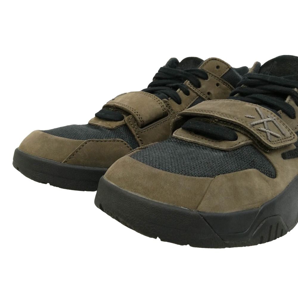NIKE FZ8117-204 【フェイクバスターズ鑑定済】× Travis Scott Jordan