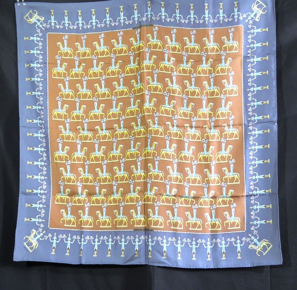 美品 HERMES エルメス スカーフ カレ90 大判シルク100％ D643 - メルカリ