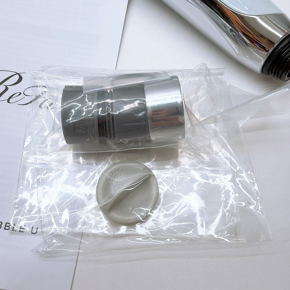 ほぼ未使用》 リファ ファインバブル U MTG ReFa FINE BUBBLE シャワー