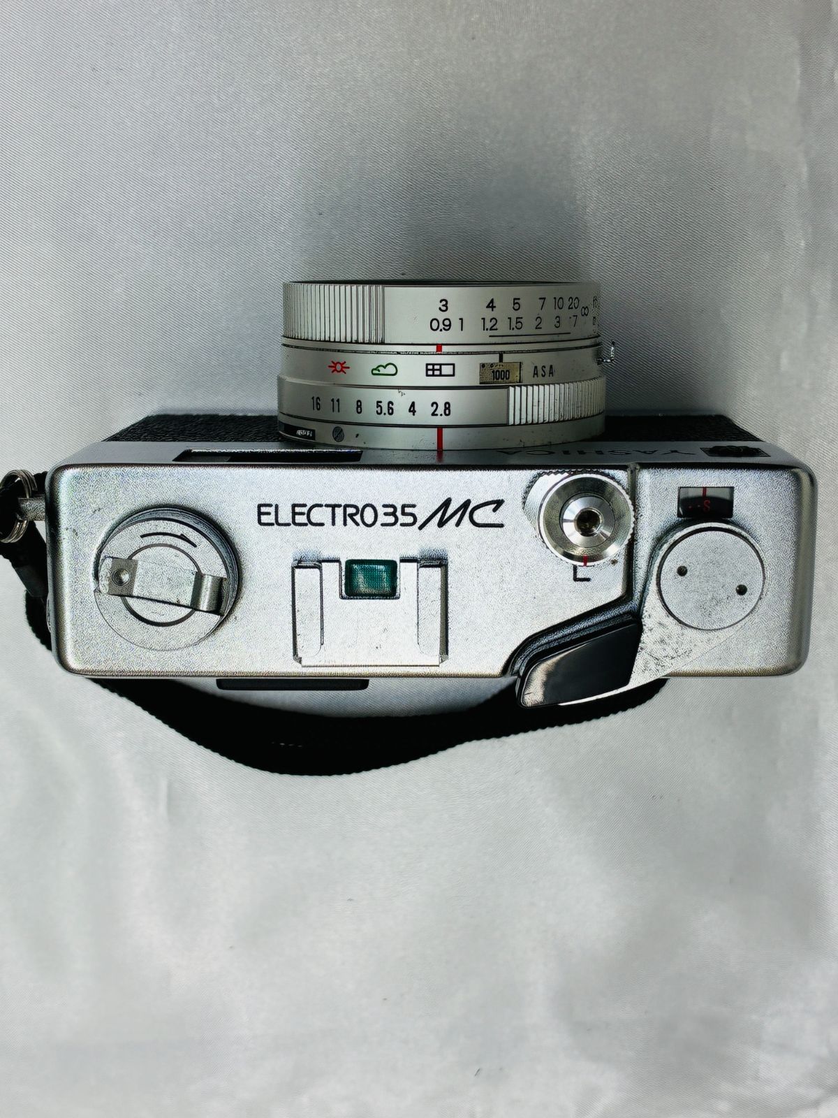 N 最終値下げ中【ヴィンテージ】ヤシカ YASHICA ERECTRO 35MC フィルム
