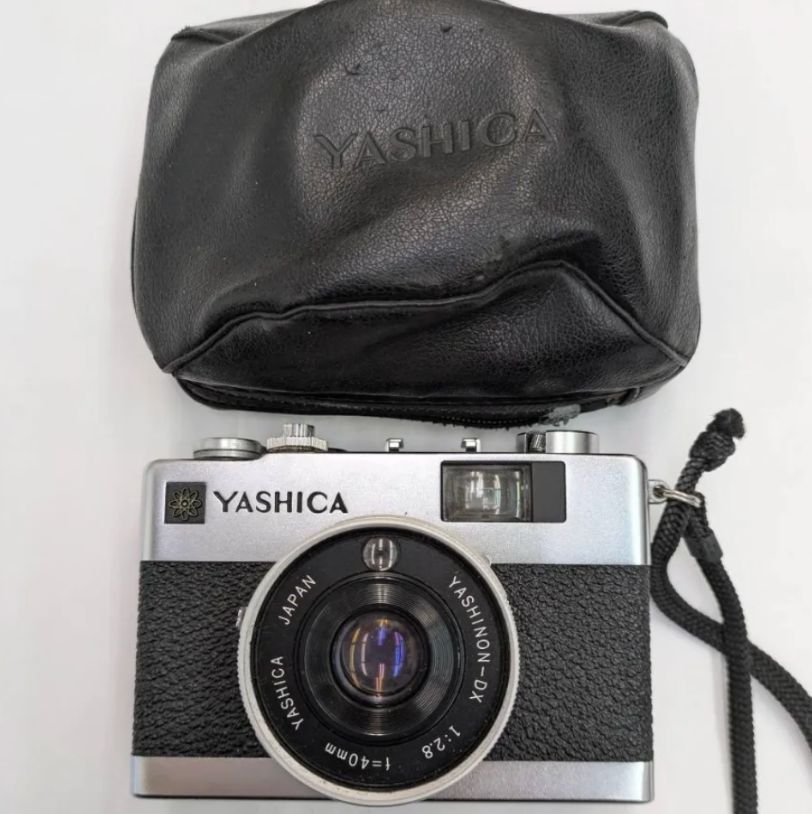 N 最終値下げ中【ヴィンテージ】ヤシカ YASHICA ERECTRO 35MC フィルム