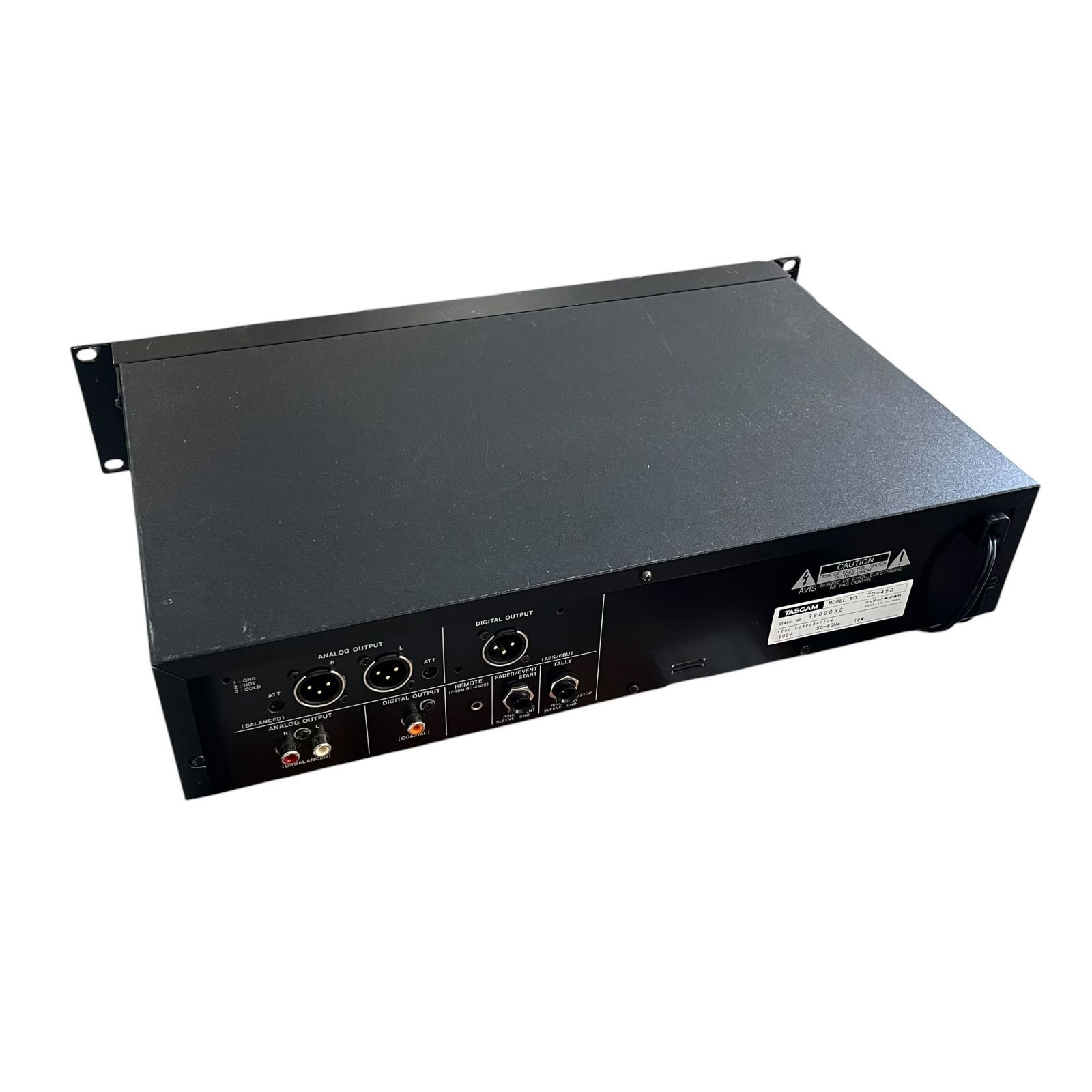 【中古】TASCAM CDプレーヤー 業務用 ブラック CD-450 中古○TASCAM/タスカム○業務用CDプレーヤー CD-450 CDデッキ