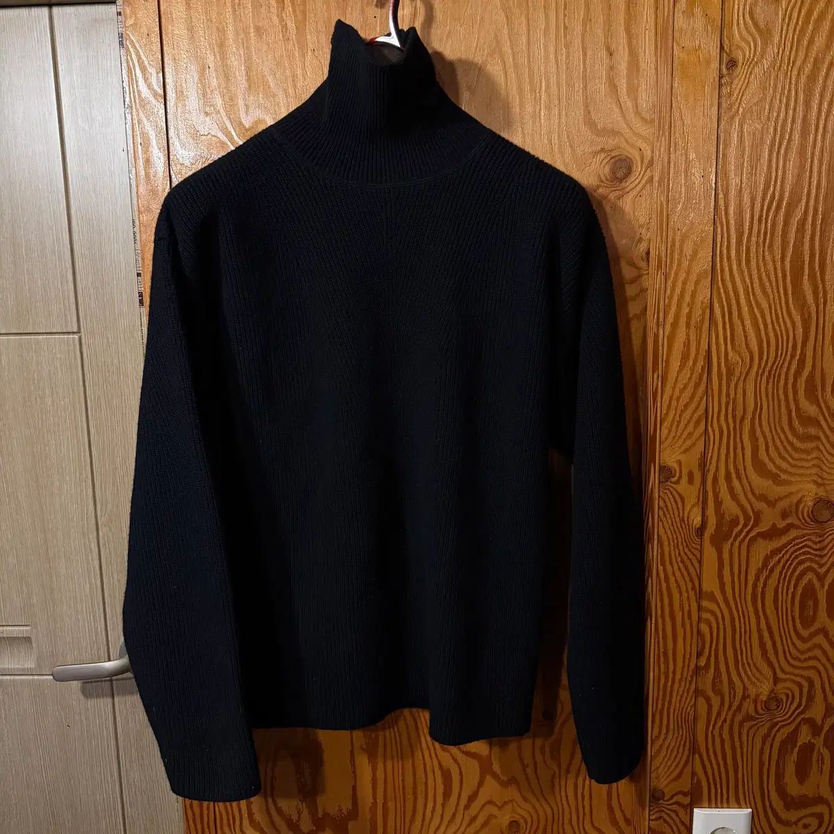TOM FORD トムフォード タートルネック ニット 出品