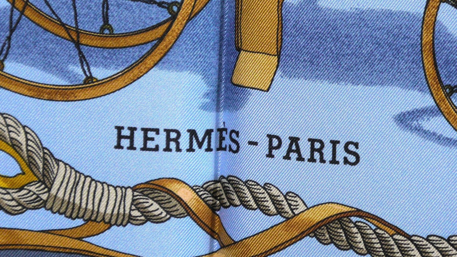 新品 HERMES エルメス スカーフ カレ90 大判シルク100% Musée D676
