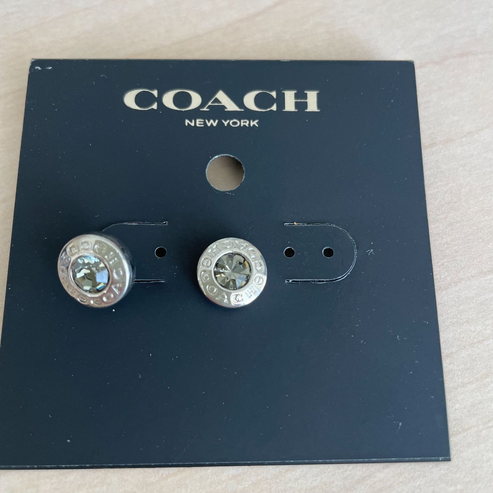 F54516 ゴールド coach ピアス 新品 並行輸入品 訳あり品 COACH コーチ
