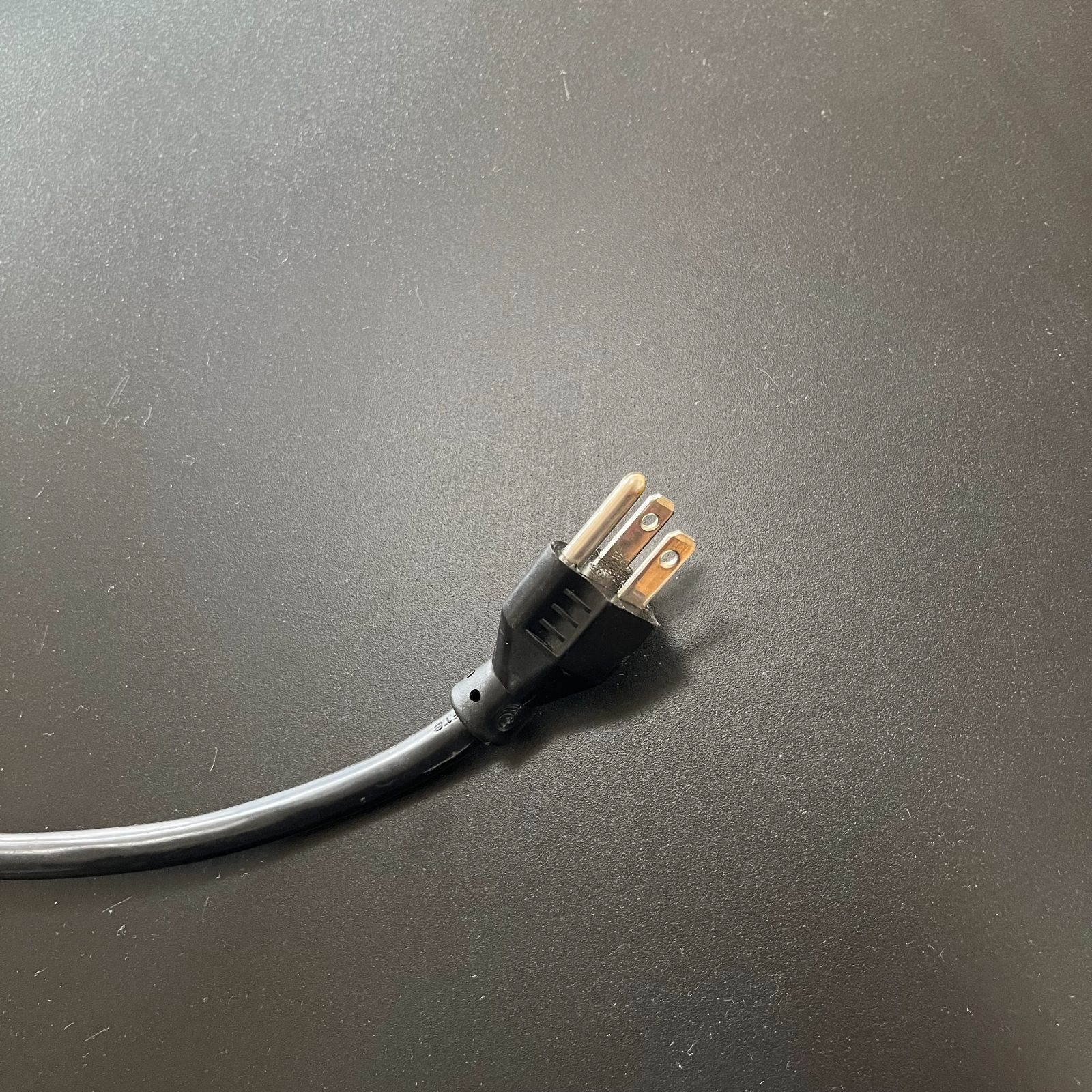 中古○Amcron/アムクロン○パワーアンプ CROWN MACRO-TECH 1201 2ch
