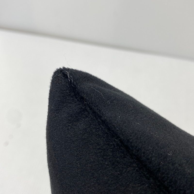 中古品】 BLACKEYEPATCH ブラックアイパッチ OG LABEL VELOUR CUSHION