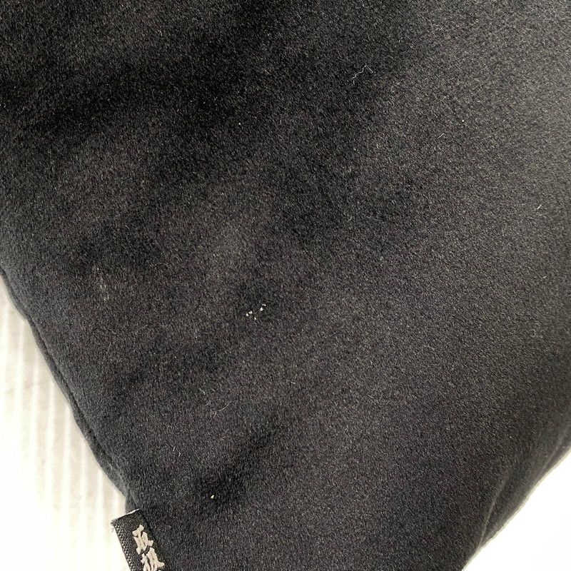 中古品】 BLACKEYEPATCH ブラックアイパッチ OG LABEL VELOUR CUSHION