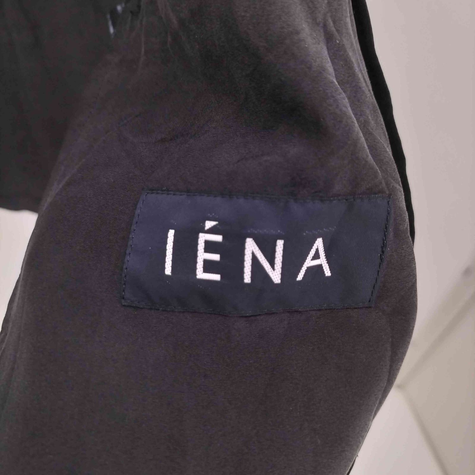 イエナ 24SS LIEN シルク クロップドスリーブジャケット 絹 F 黒 IENA