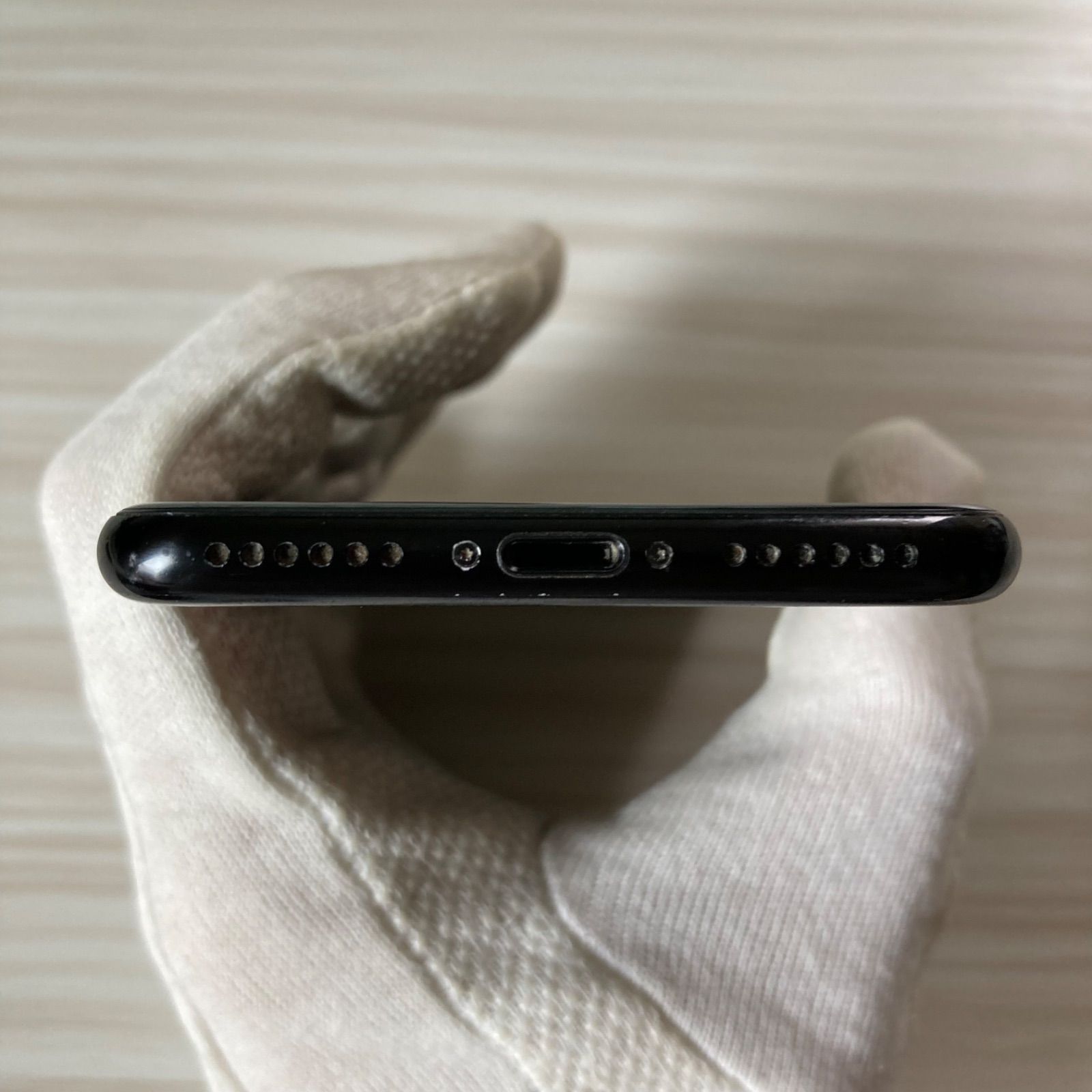 iPhone7 128GB ジェットブラック SIMフリー バッテリー84% - メルカリ