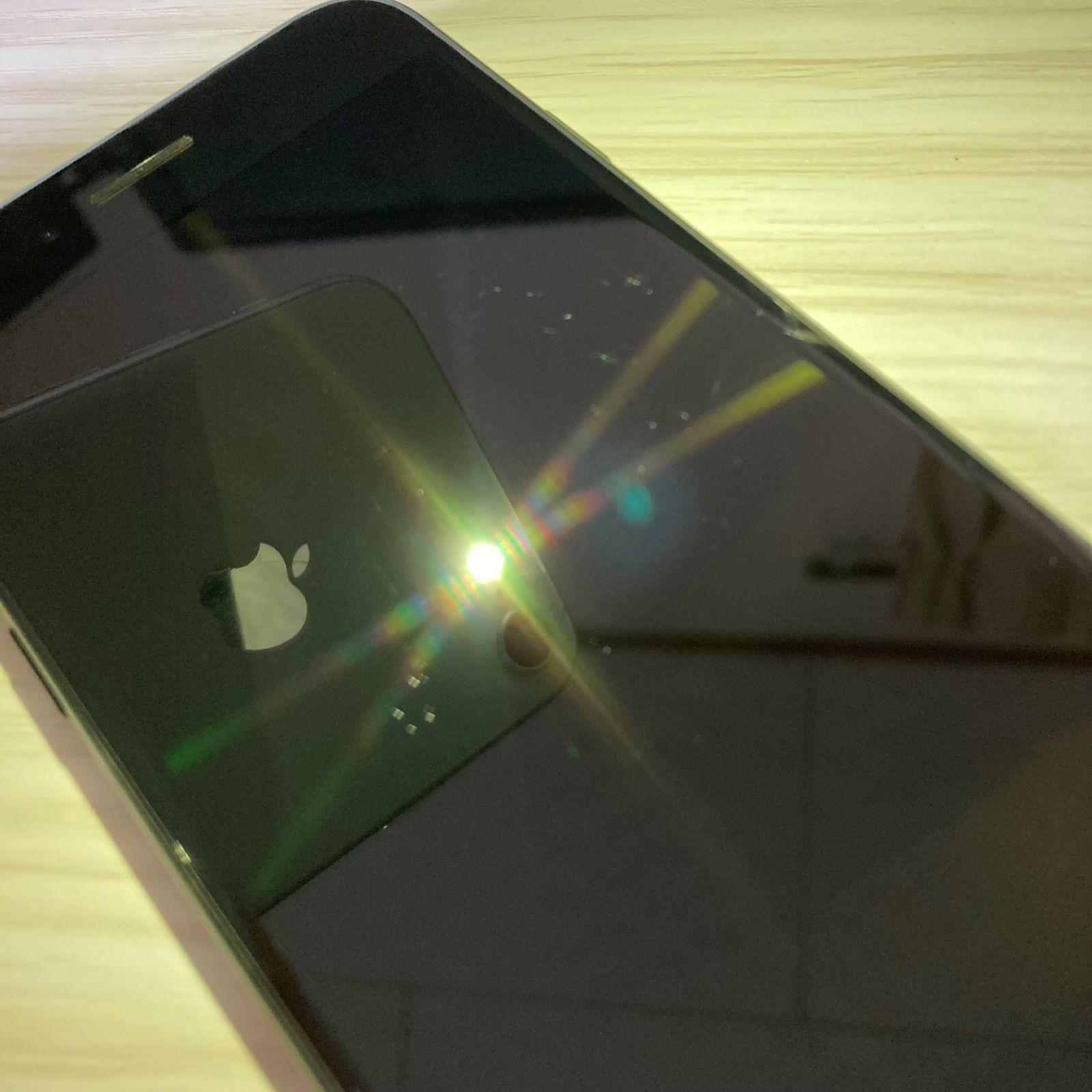 iPhone7 128GB ジェットブラック SIMフリー バッテリー84% - メルカリ