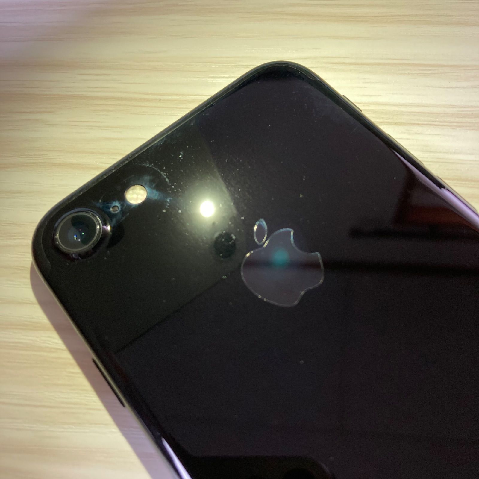 iPhone7 128GB ジェットブラック SIMフリー バッテリー84% - メルカリ