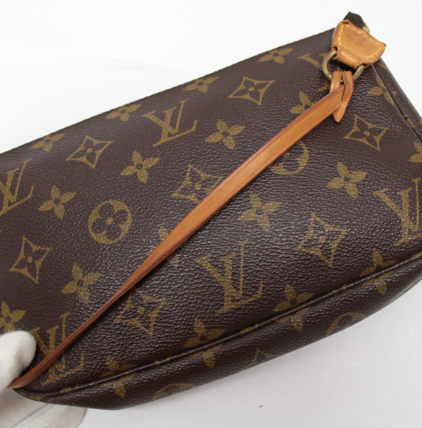LOUIS VUITTON ルイヴィトン ポシェットアクセソワール アクセサリー