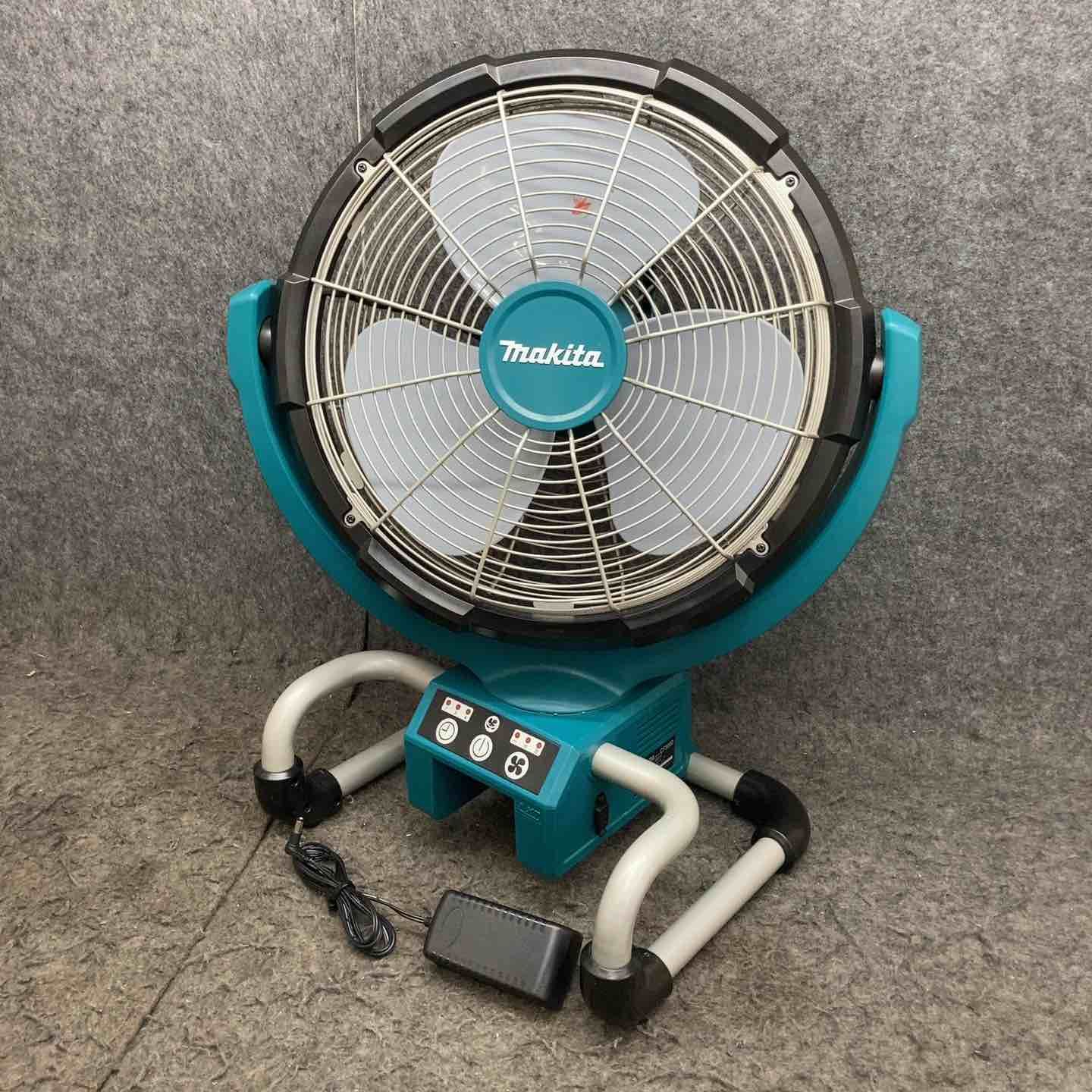 ☆マキタ(makita) コードレス産業扇 CF300DZ【鴻巣店】