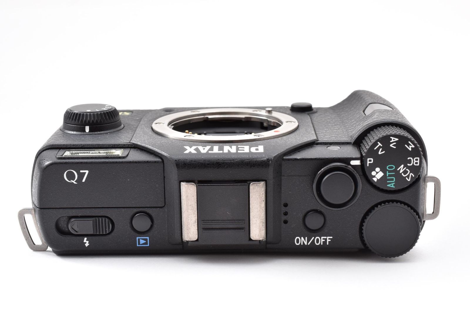 ☆美品☆ ペンタックス PENTAX Q7 ボディ ブラック 《ショット数228回