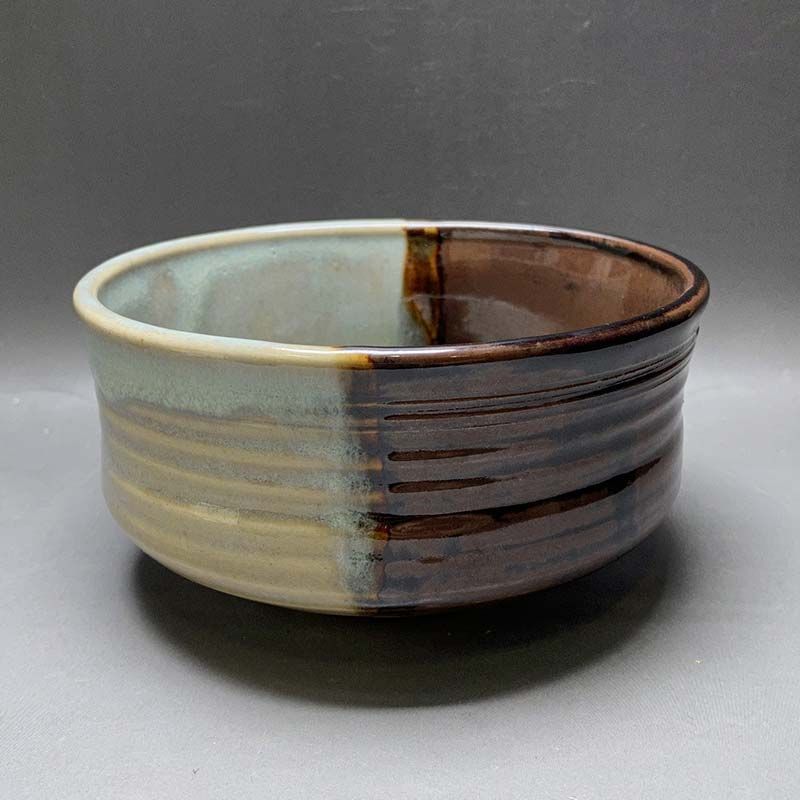 【茶道具】陽炎園 膳所焼沓形掛分茶碗 茶碗A339 淡海ぜぜ 陽炎園 岩崎新定 膳所焼 沓形茶碗 茶道具 共箱 茶道具 - メルカリ