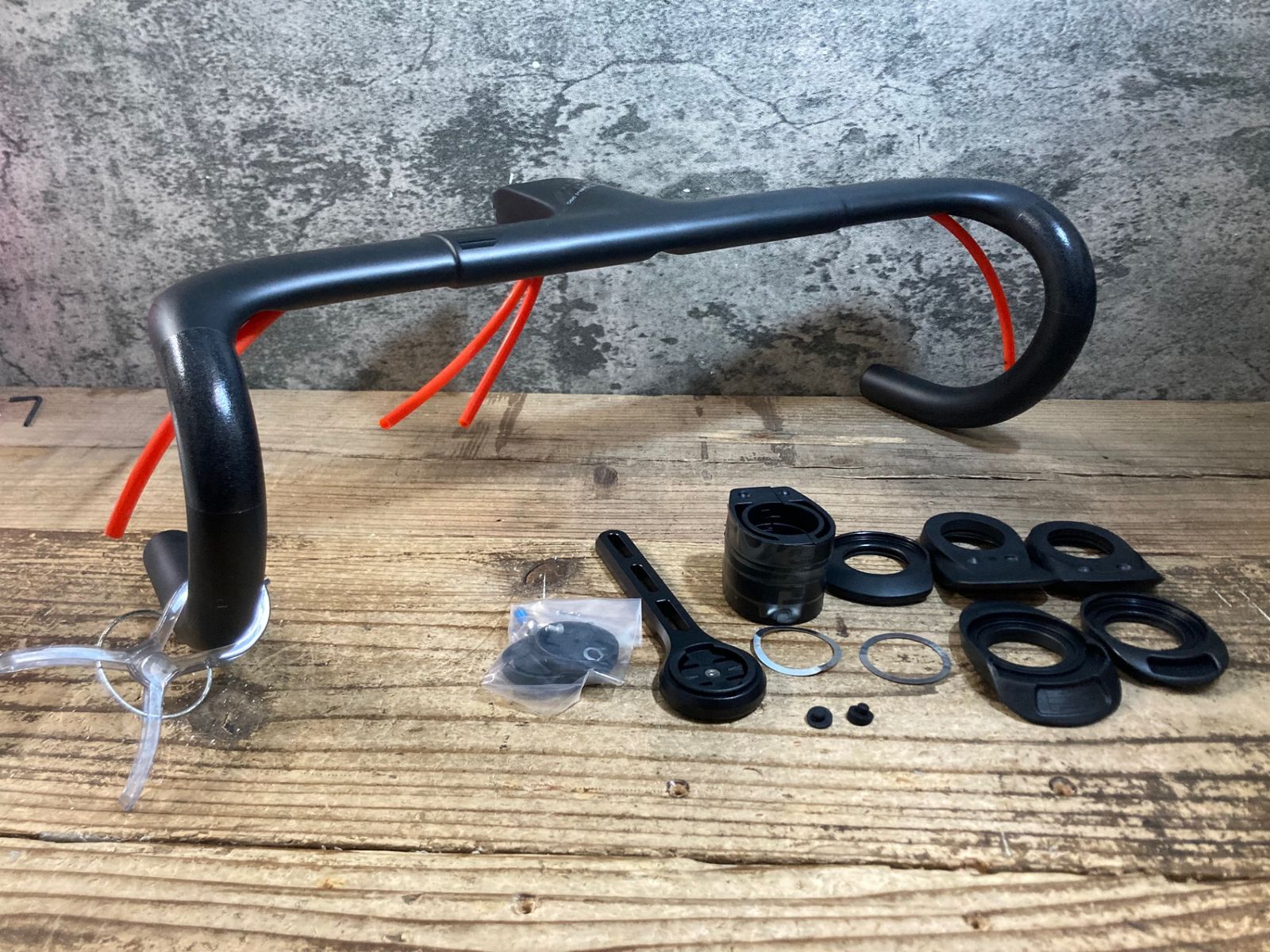 KI492 フォルツァ FORZA CIRRUS PRO ステム一体型 カーボン ドロップハンドル ブラケット/エンド部C-C400/420mm ステム長100mm