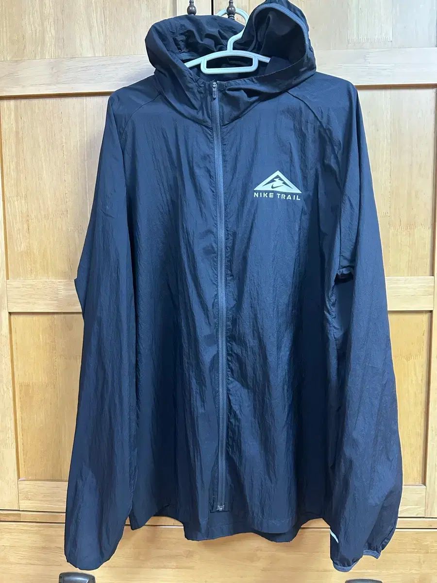ナイキ トレイル ウィンドブレーカー ジャケット ブラック 2XL