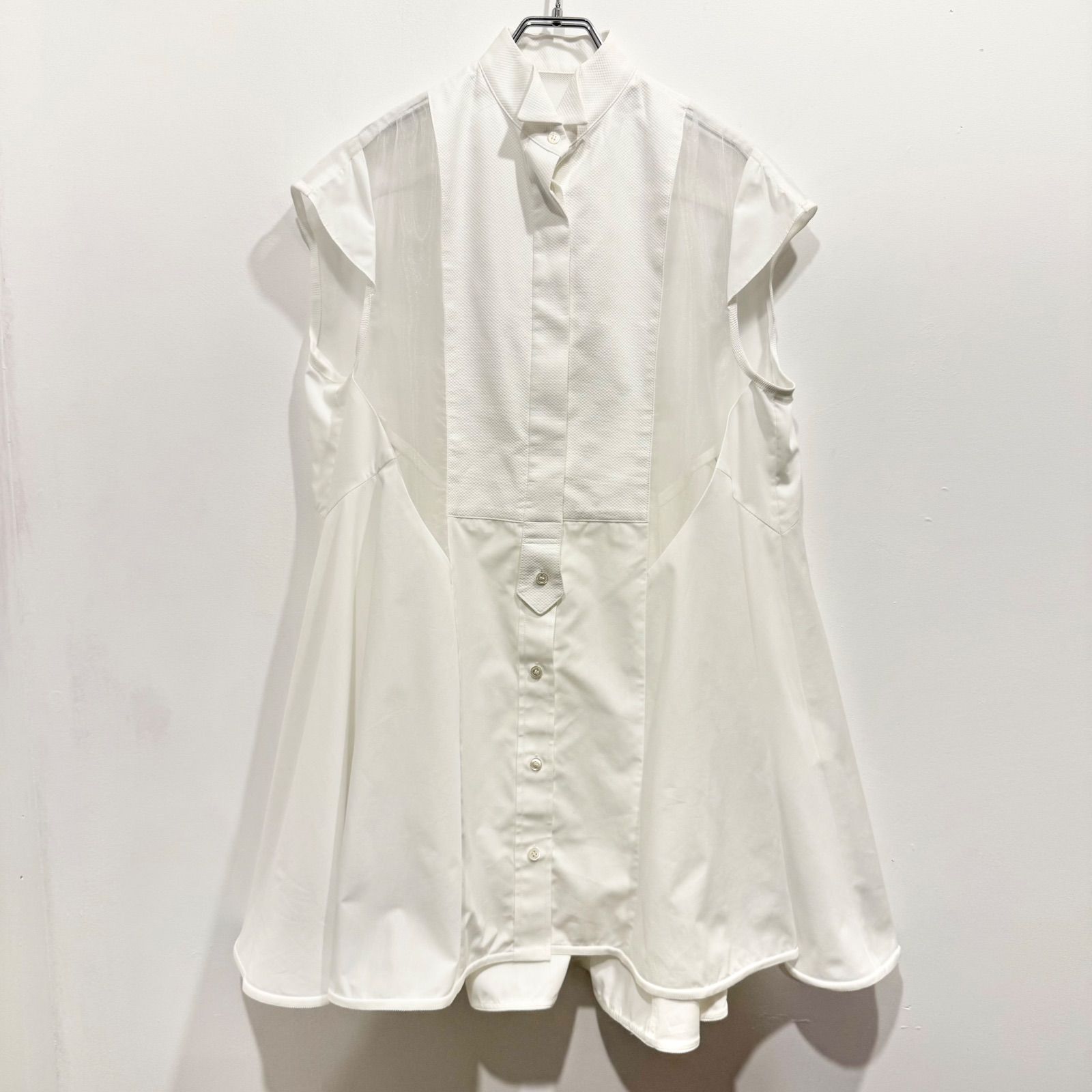 Sacai サカイ 18AW シアー切り替え ウィングカラー ノースリーブシャツワンピース 18-03910 ホワイト サイズ1【送料込み】 13,135円