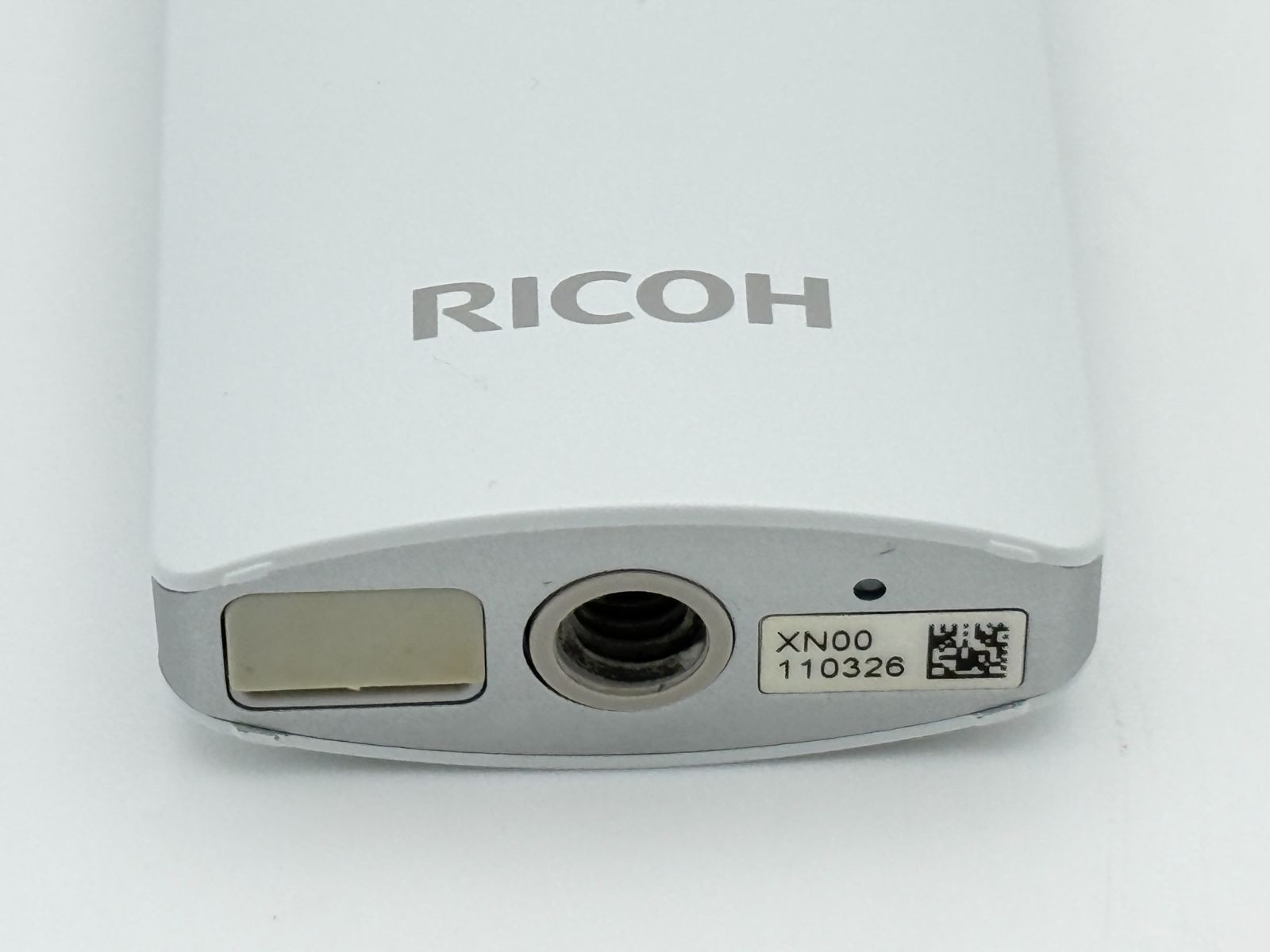 美品】RICOH THETA m15 ホワイト リコー シータ 360度カメラ - メルカリ