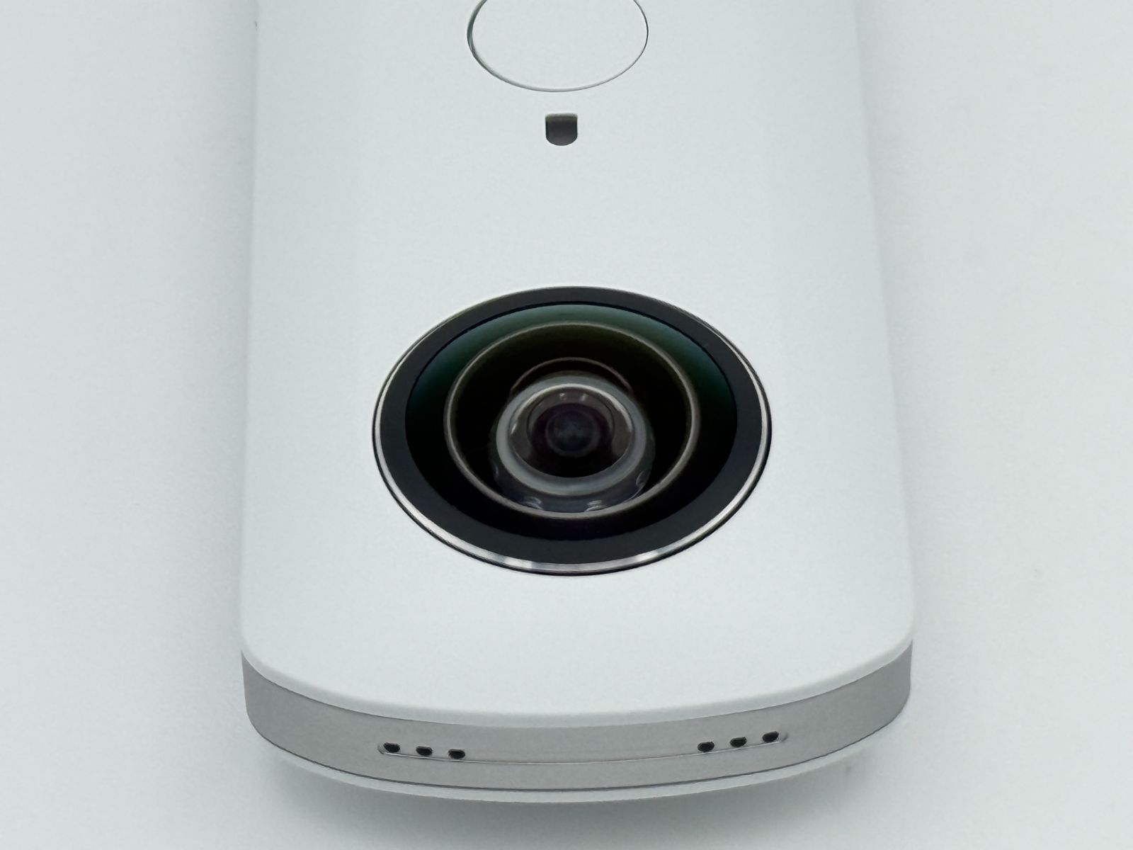 美品】RICOH THETA m15 ホワイト リコー シータ 360度カメラ - メルカリ