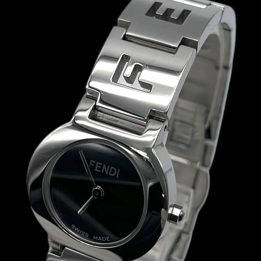新品電池 稼働品 FENDI フェンディ 3050L オロロジ レディース腕時計
