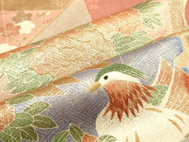 着物屋こころ□豪華色留袖 駒刺繍 貝桶花文 金彩 健勝苑扱い