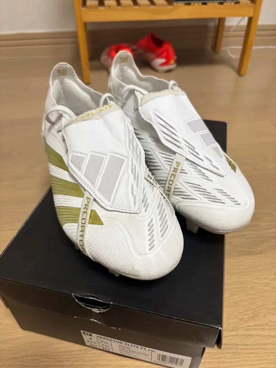 アディダス プレデター24 エリート fg 260