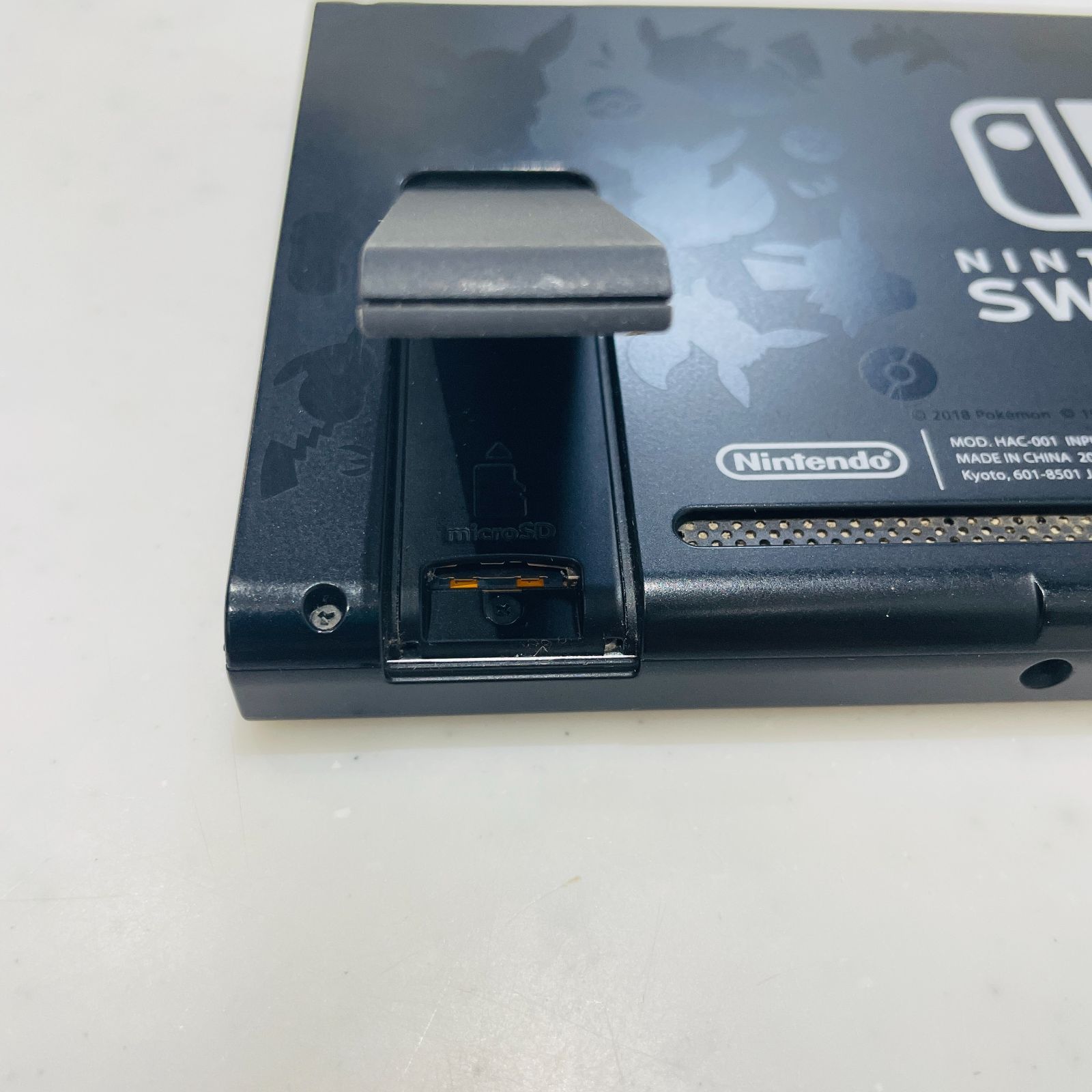 液晶ヤケなし 2018年製 Nintendo Switch ポケットモンスター Let's Go