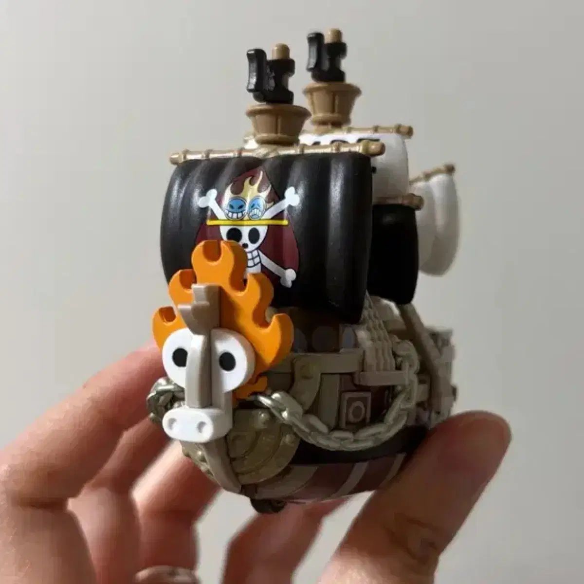 Popmart ONE PIECE Figura_Barco Piratas Pala