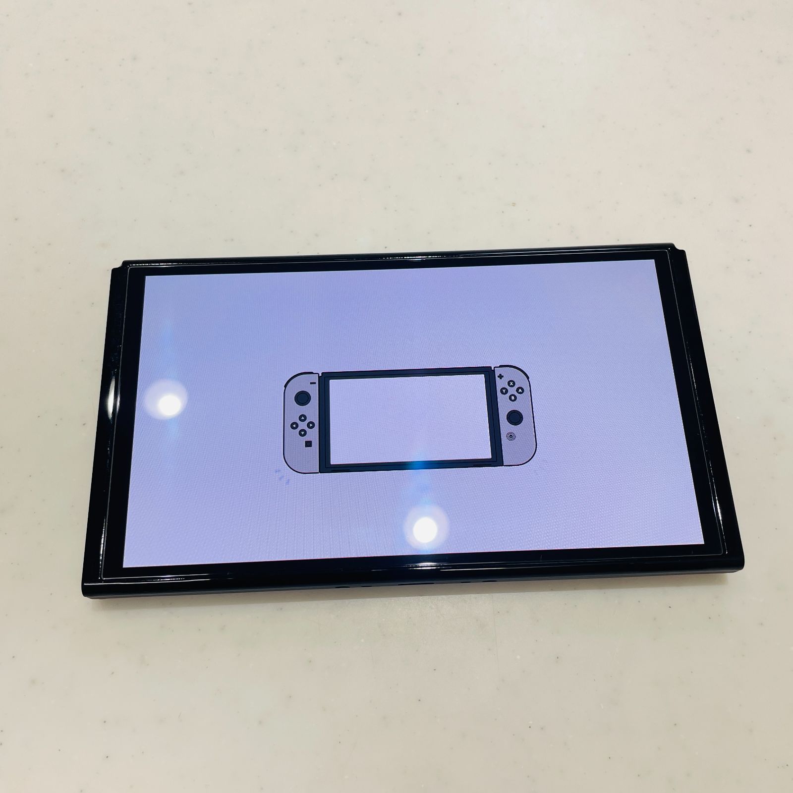 美品/液晶ヤケなし 2025年製 Nintendo Switch 有機ELモデル ホワイト