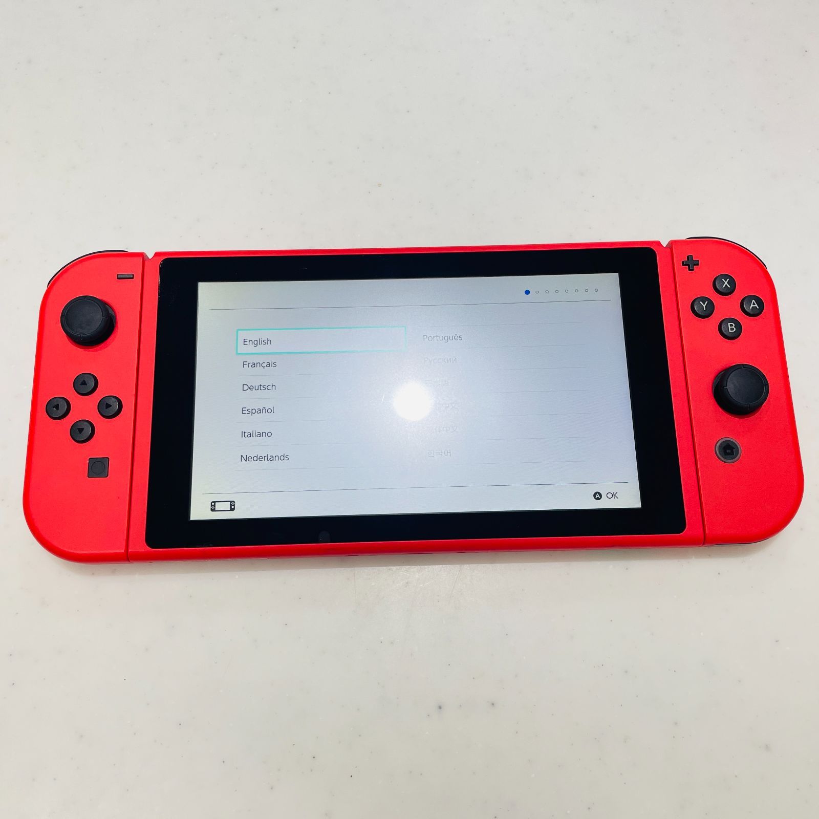 美品/液晶ヤケなし 2021年製 Nintendo Switch マリオレッド×ブルー