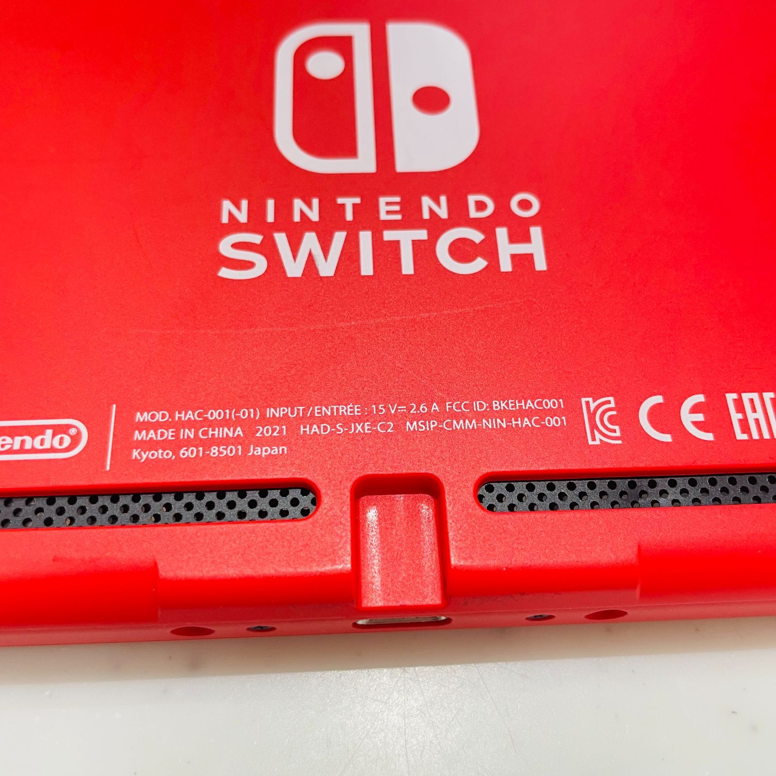美品/液晶ヤケなし 2021年製 Nintendo Switch マリオレッド×ブルー