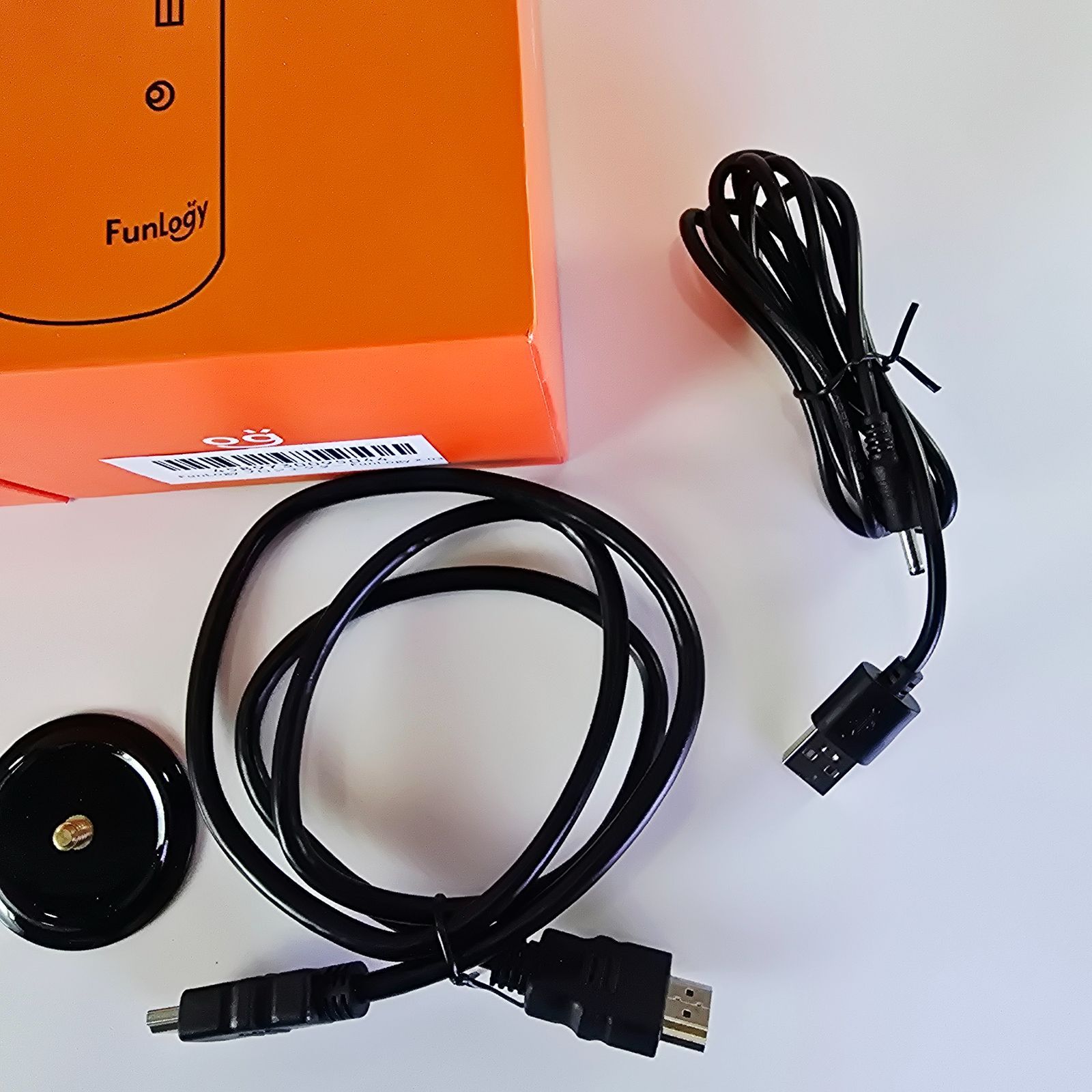 FunLogy X-03 小型プロジェクター モバイルプロジェクター HDMI