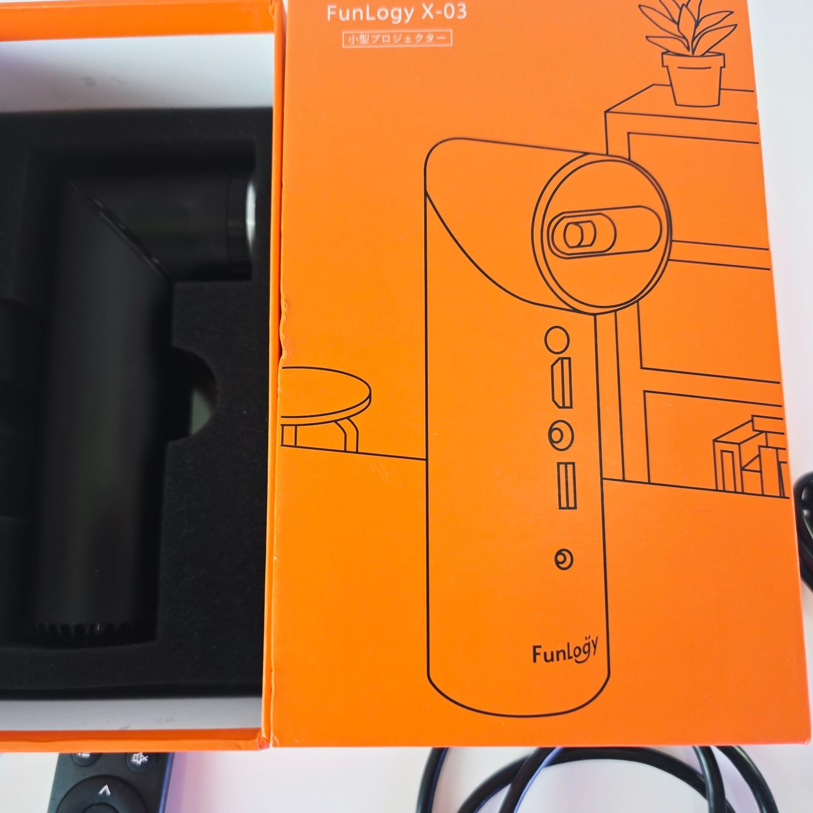 FunLogy X-03 小型プロジェクター モバイルプロジェクター HDMI