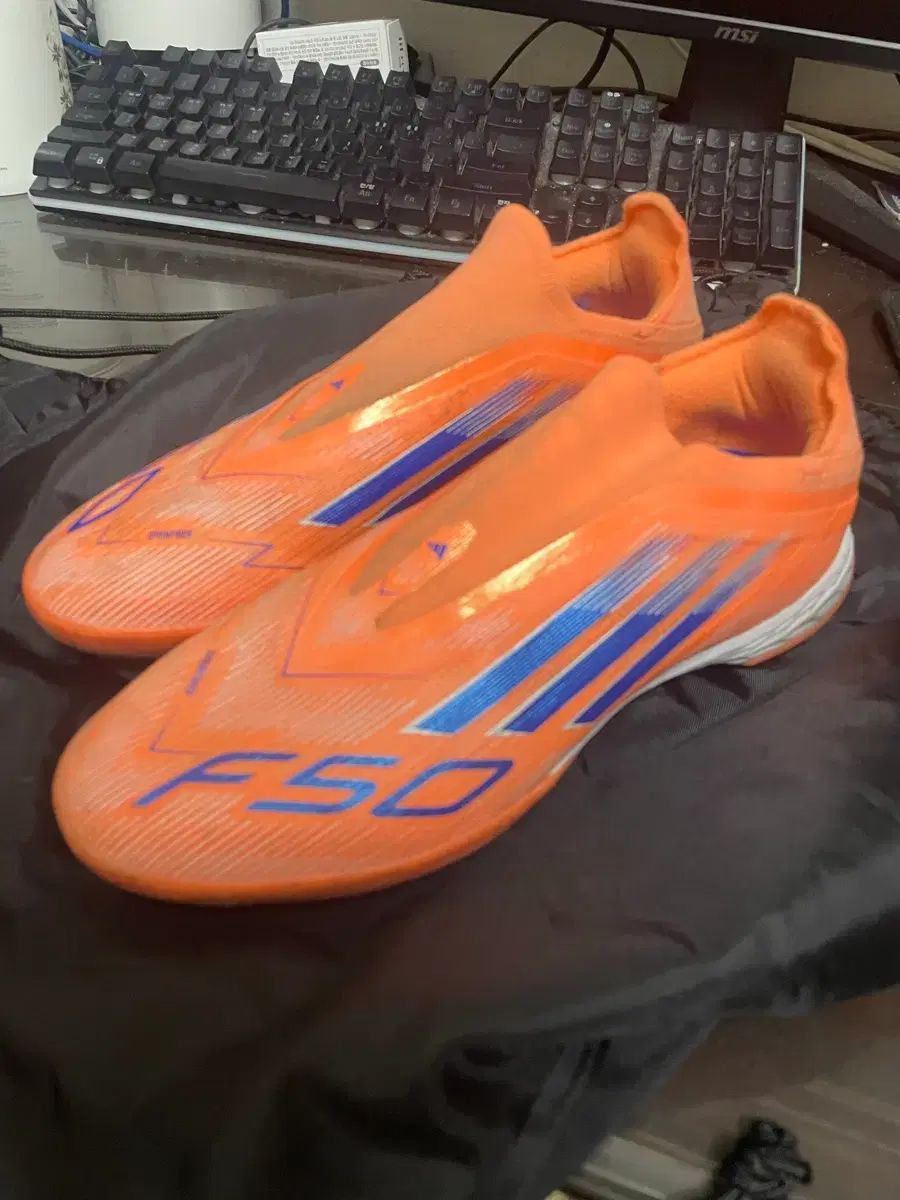 adidas アディダス F50 tf 250サイズ 出品 11,076円